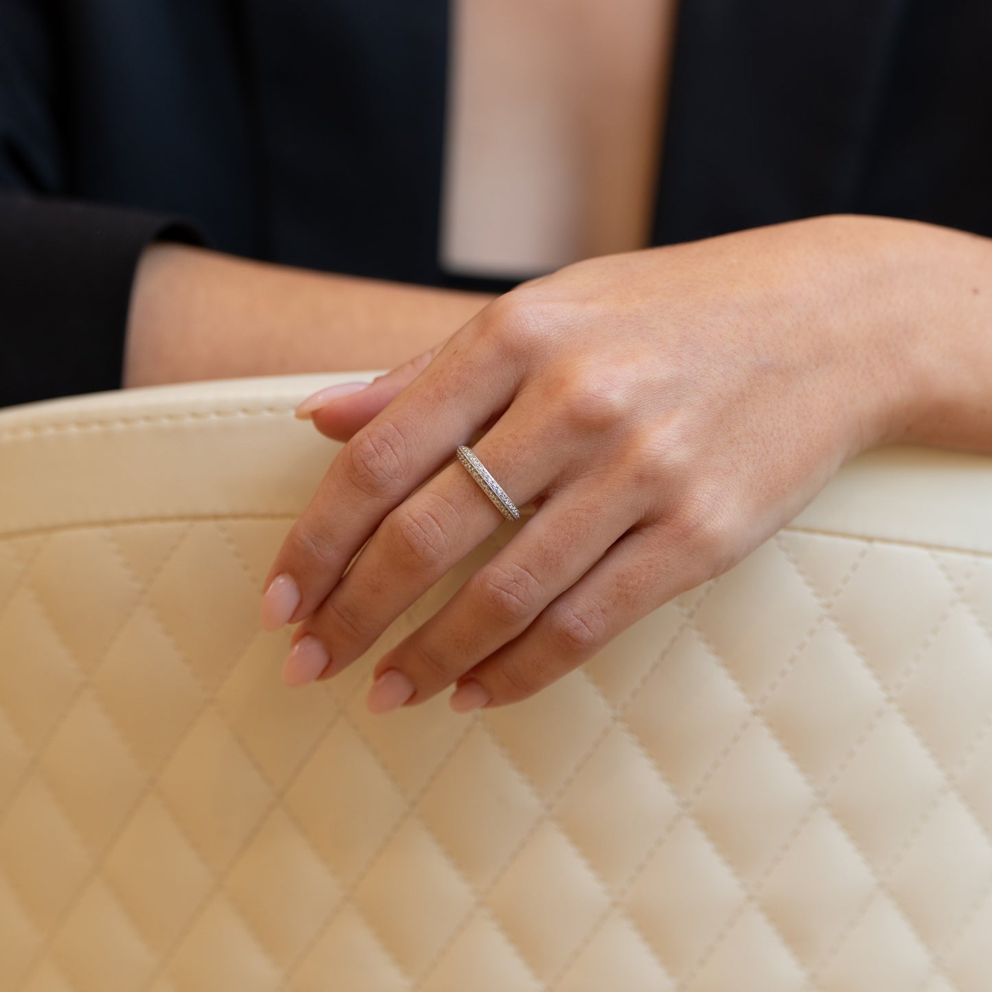 Mia Half-Round Band