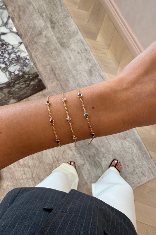 The Trio Gemstone (in Sapphire Ruby or Diamond)