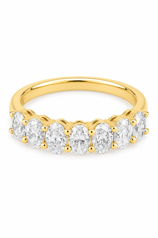 Oval Cut half-eternity Band (0.18ct each )