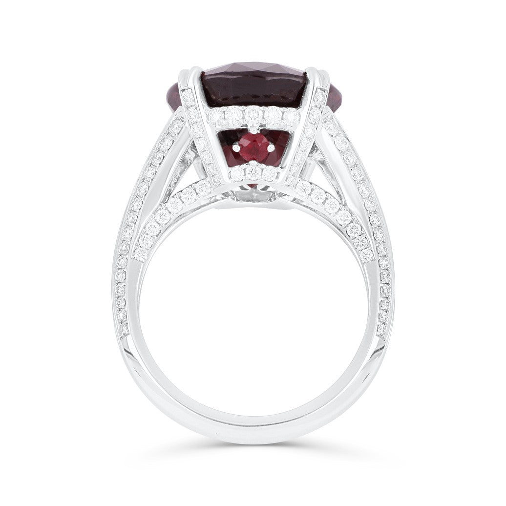 Quinn Spinel Ring