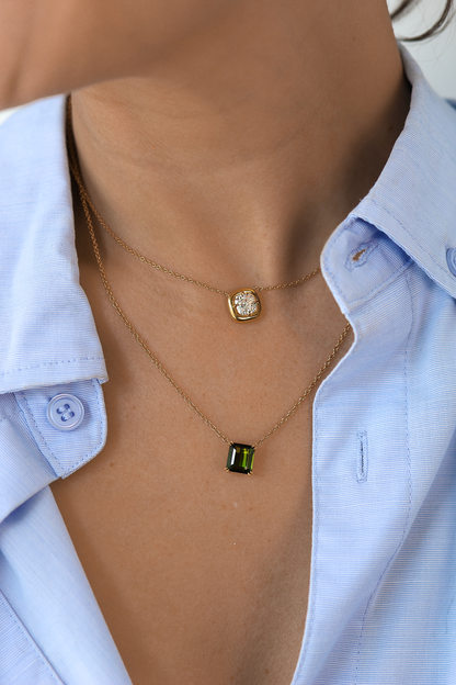 3.5ct Green Tourmaline Pendant Necklace