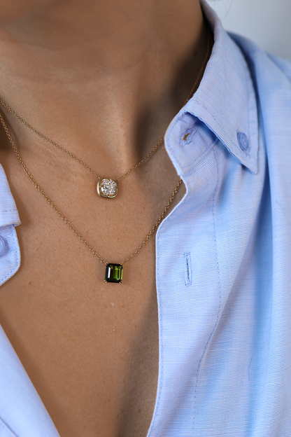 3.5ct Green Tourmaline Pendant Necklace