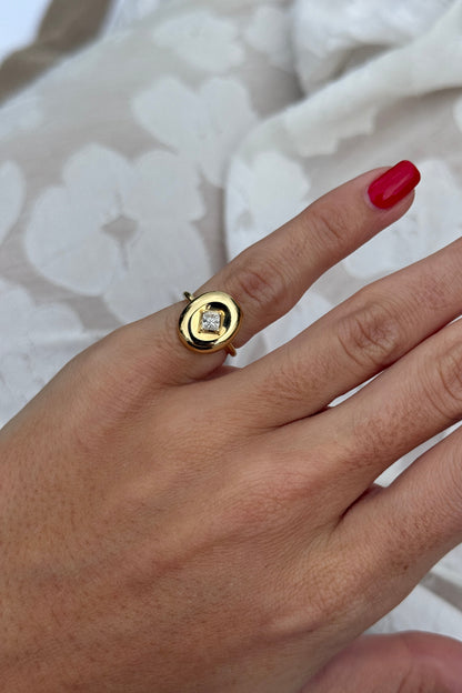 The Donut Pinky Ring