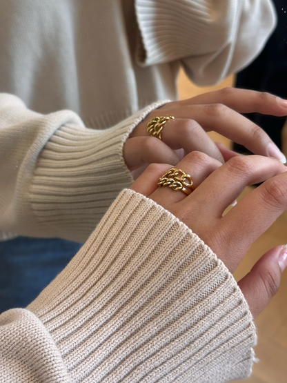 Mini Martina Chain Ring