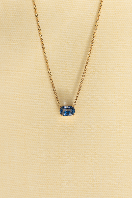 2.77CT Blue Sapphire Pendant Necklace