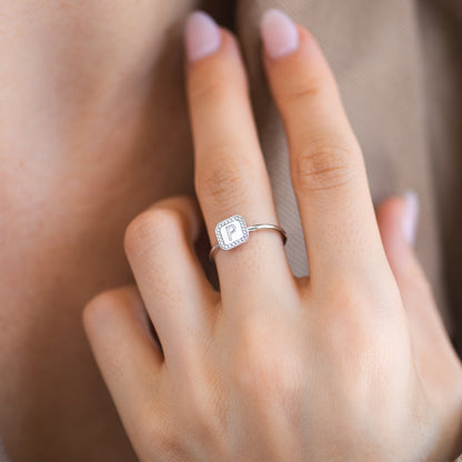Letter Ring  - Round Brilliant Diamond