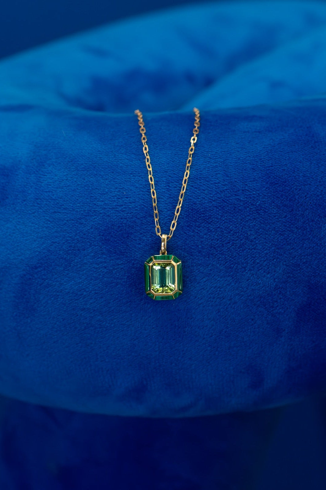 3.4ct Tourmaline & 1.37ct Malachite Bezel Set Necklace