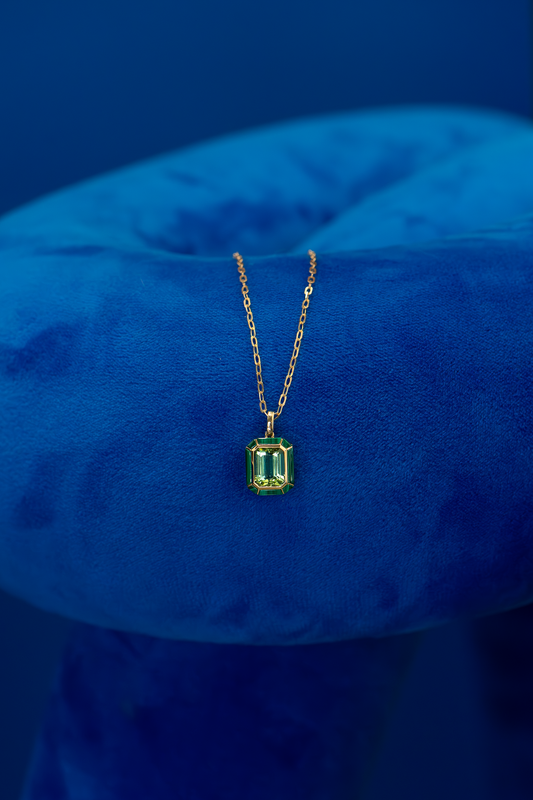 3.4ct Tourmaline & 1.37ct Malachite Bezel Set Necklace