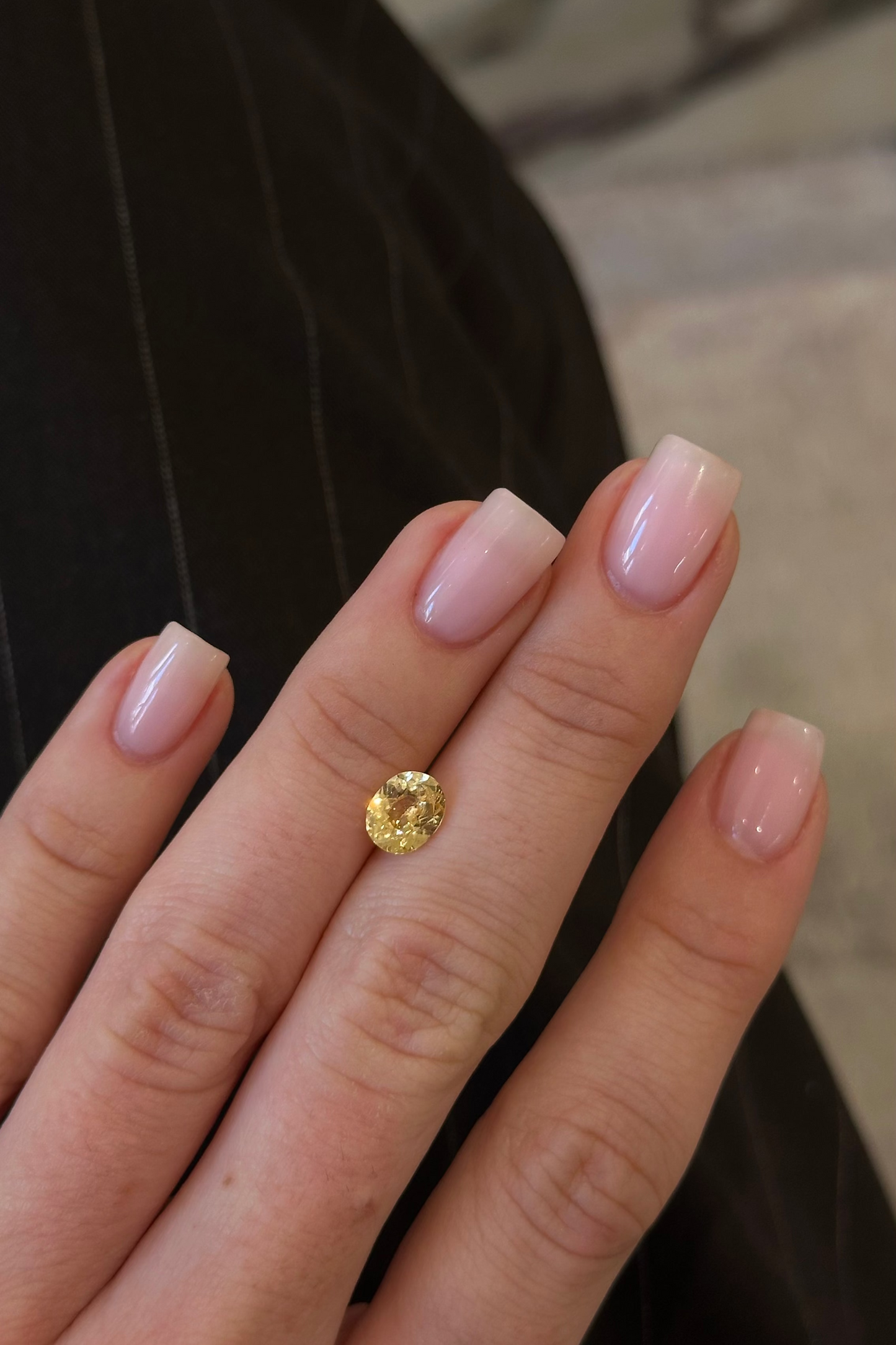 1.25ct Oval Pale Yellow Sapphire