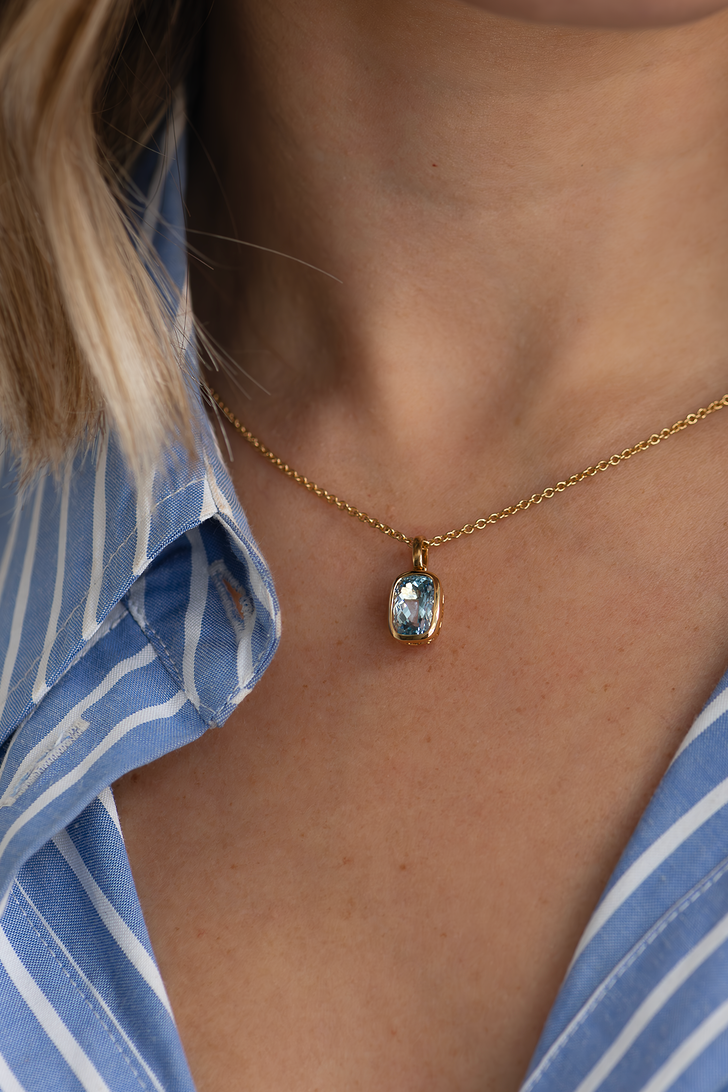 2.96ct Aquamarine Pendant