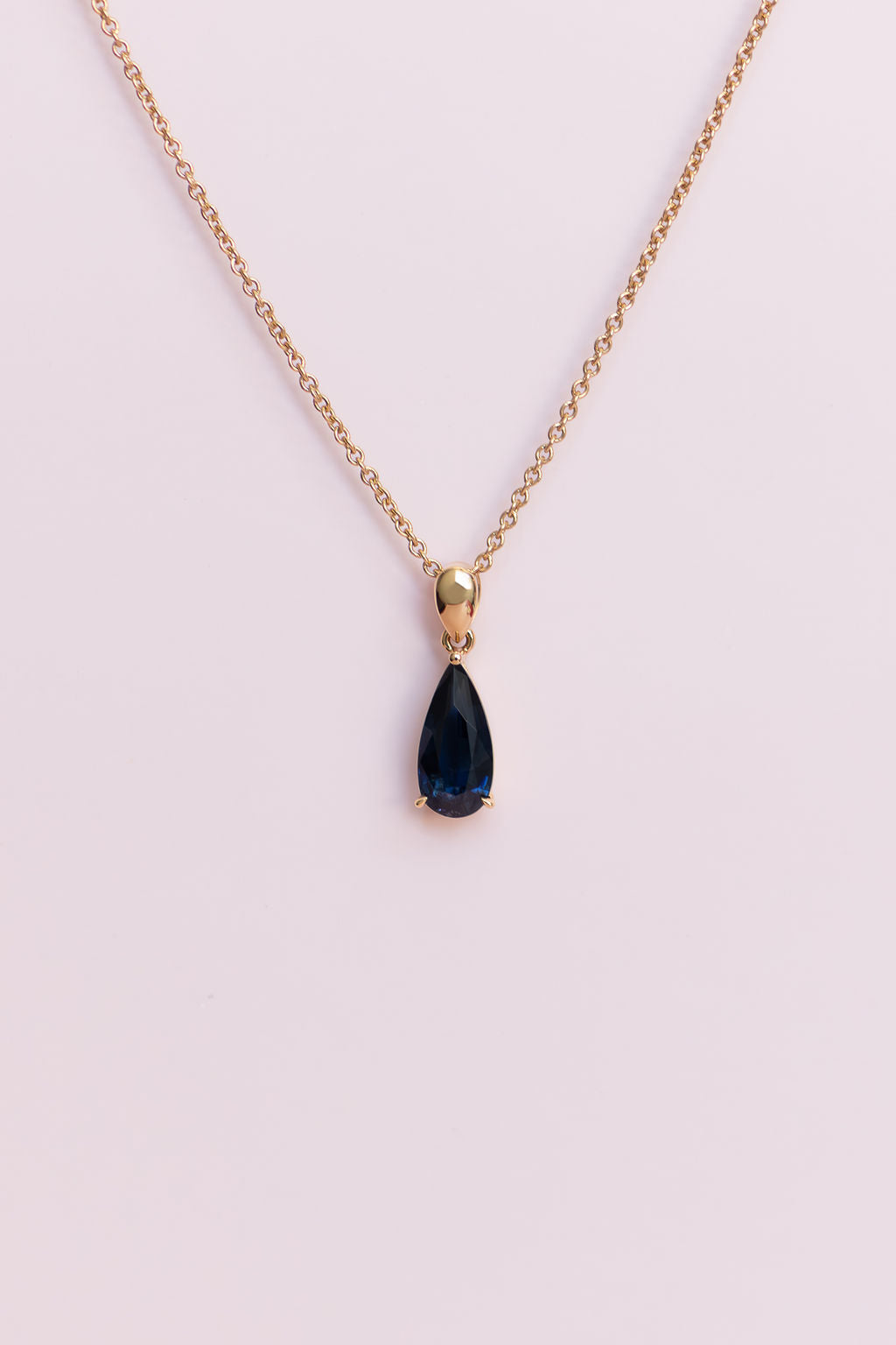 2.2ct Blue Sapphire Pendant