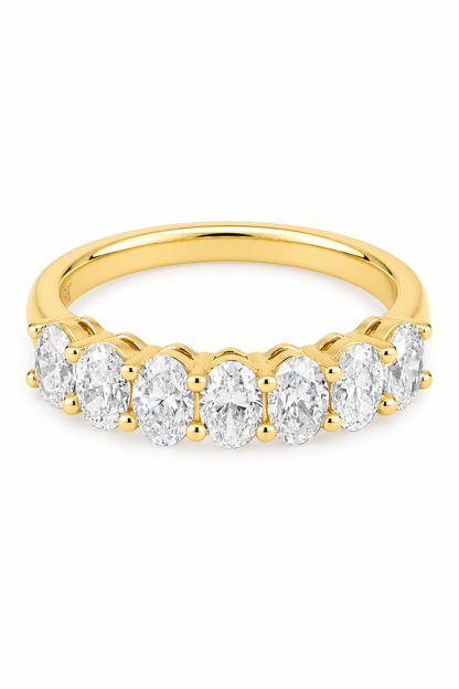 Oval Cut half-eternity Band (0.18ct each )